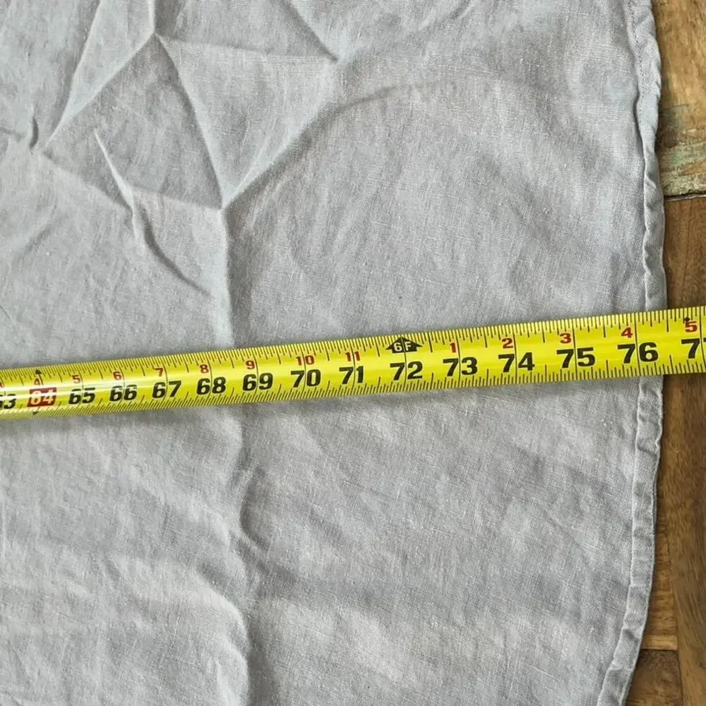 Magic Linen Light Gray Round Tablecloth 76